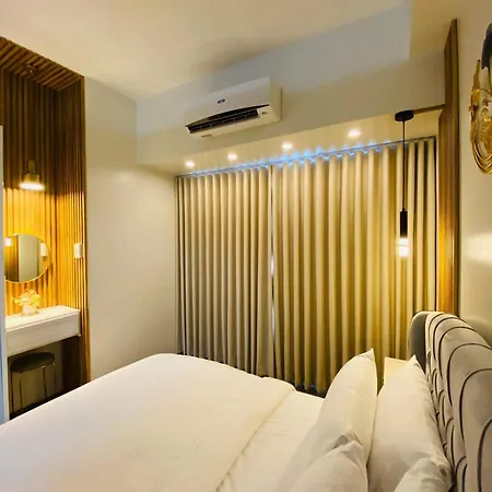 Urbanview Oasis At Air Residences